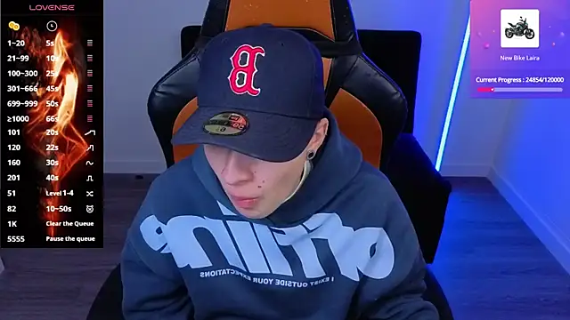 imlaiaaa online show from October 12, 2:03 am