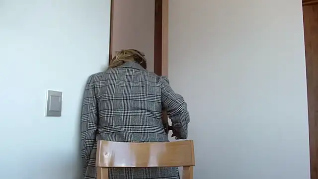 linda-mature43 online show from December 1, 2:20 pm