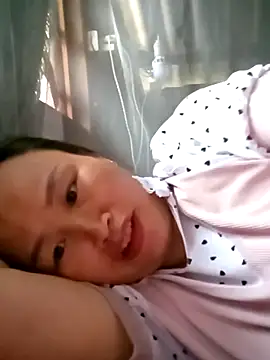 maple694 online show from October 4, 2:17 am