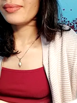 Hinna x online show from February 28, 10:31 pm