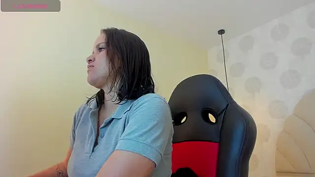 GIANAMILLER6 online show from October 6, 12:11 pm