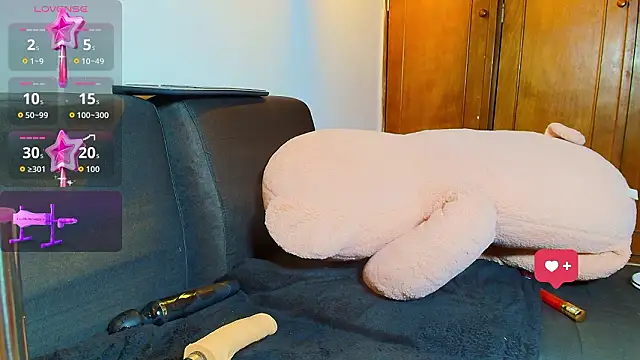 catalina santana20 online show from March 18, 8:58 pm