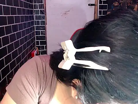 luluakovi 69 online show from September 25, 9:30 am