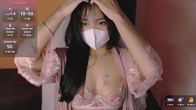 Phuong Bee online show from October 11, 1:58 pm