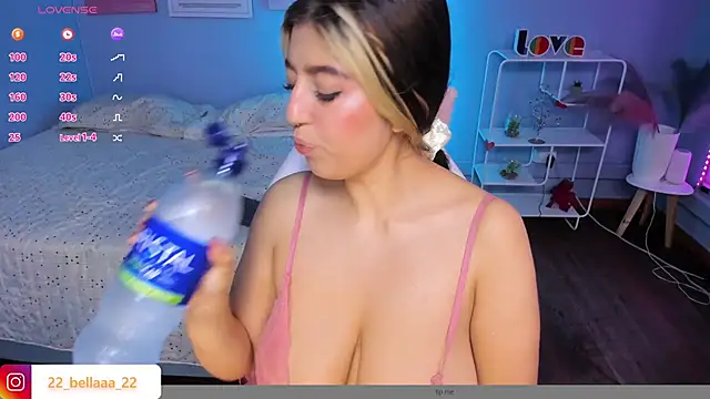 Bella  Lane online show from March 13, 4:03 am