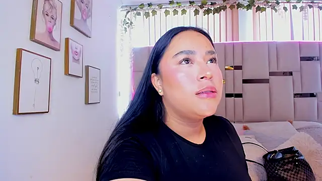 Zoey thompson online show from March 6, 7:53 pm