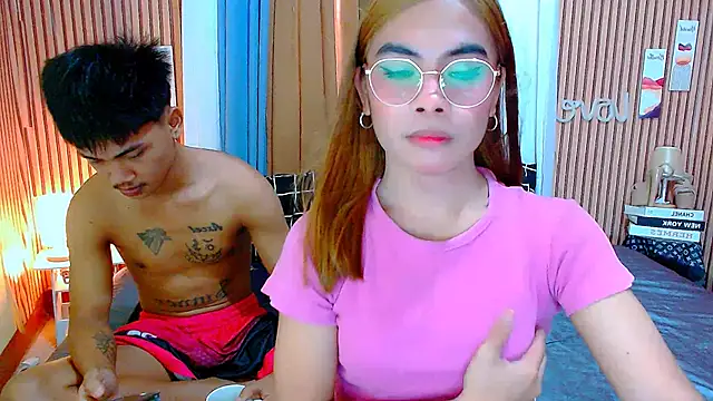 mikhaylahanderson online show from November 9, 4:52 am