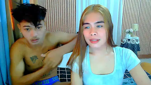 mikhaylahanderson online show from September 11, 3:18 am