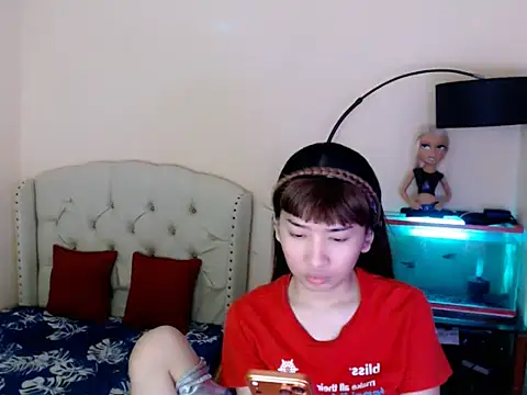 ShantalFoxxy  online show from March 27, 12:50 pm