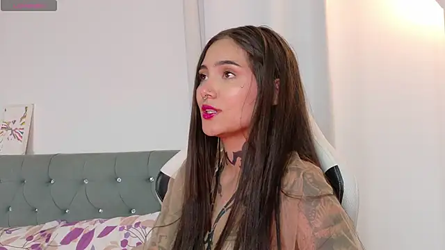 sara queen10 online show from February 13, 8:21 pm