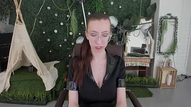 CareyJonas online show from February 12, 5:36 pm