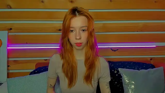 Lori Williams online show from February 2, 12:53 am