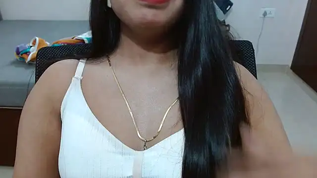 Maahhii 2 online show from February 4, 8:23 pm