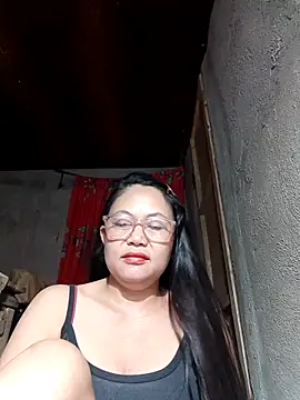 Everleigh mom online show from January 6, 8:12 pm