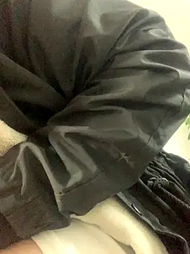 kataleya 29 online show from September 25, 6:28 pm