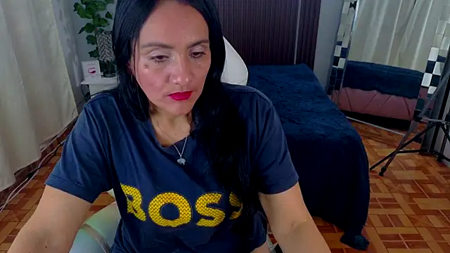 kataleya 29 online show from November 5, 8:47 pm