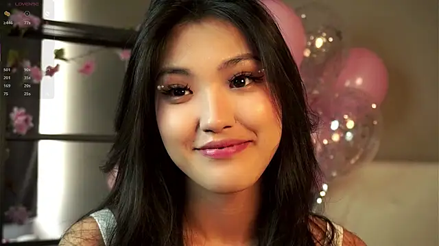 FancyEsten online show from September 13, 8:22 am