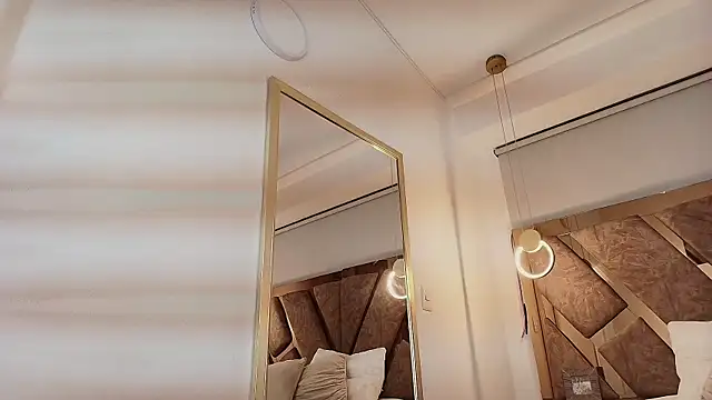 zarah andrew   online show from September 15, 12:13 pm