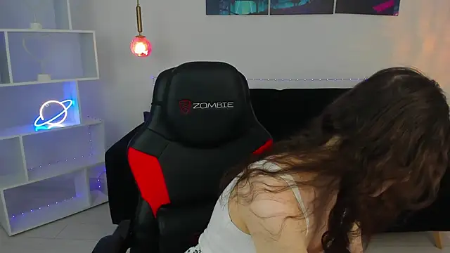 NancyJonson online show from January 13, 3:23 am