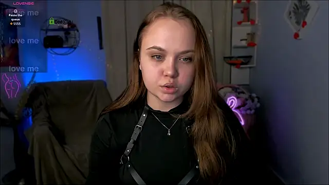 keri ti online show from March 1, 8:19 pm