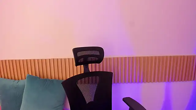 OliviaSweett online show from October 29, 6:54 pm