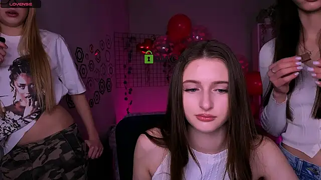 nekky mouse online show from February 14, 10:28 am