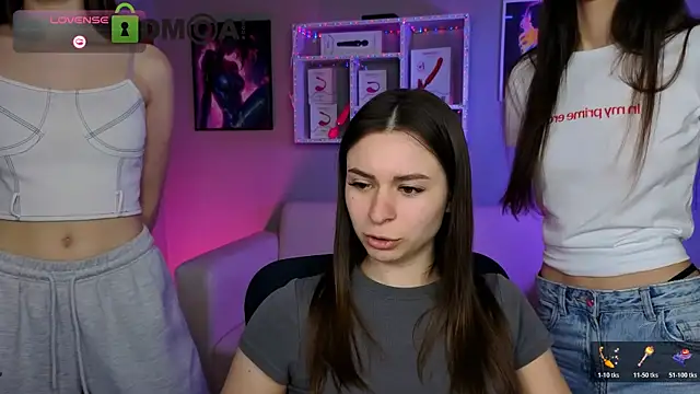 nekky mouse online show from November 6, 10:43 am