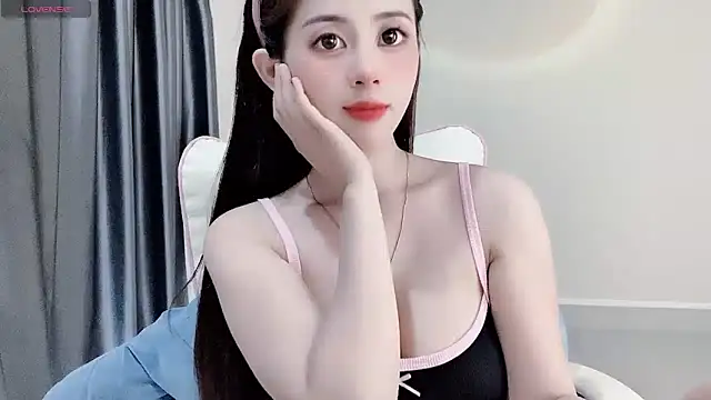 Aline 690 online show from April 1, 7:31 am