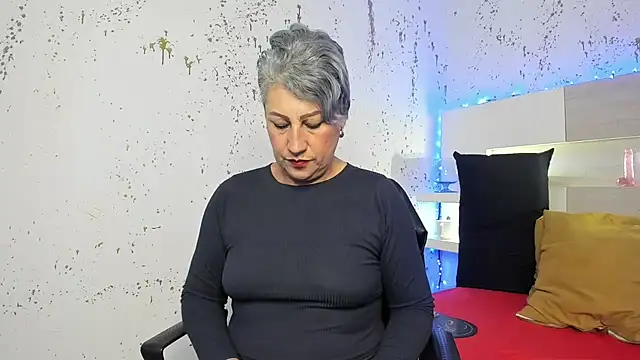 JaddeWalker online show from October 12, 11:56 am