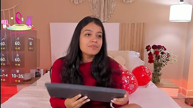 Camila Bustamante online show from February 14, 4:09 pm