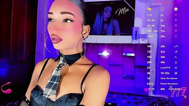 LADY-HOT-SEXY- online show from June 8, 12:28 am