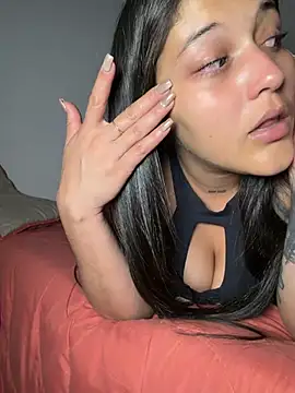 Ammberly  Adam23 online show from February 28, 7:46 pm