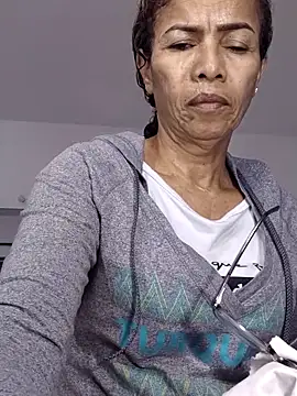 Merybeks online show from November 13, 10:36 am