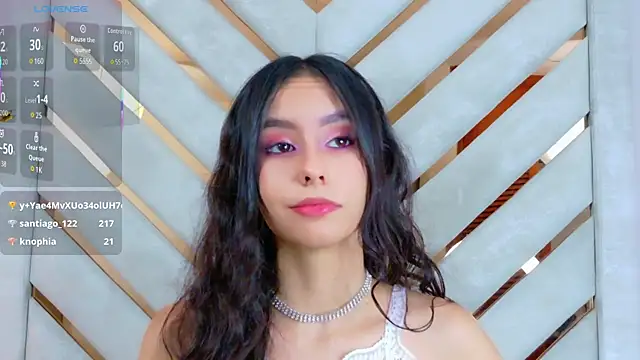 Sarah-Grace online show from January 8, 1:20 am