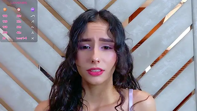 Sarah-Grace online show from September 29, 3:00 am