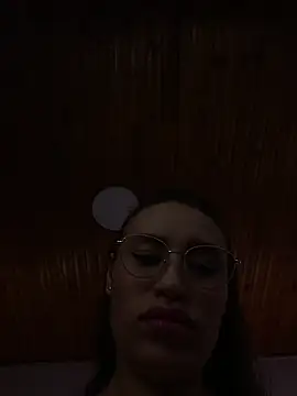 juliana-mancini online show from January 5, 5:27 pm