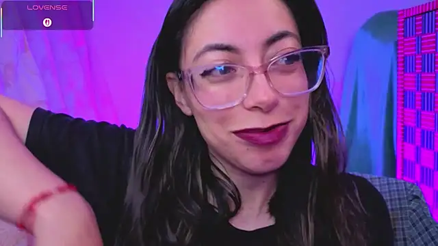 Miranda sexlove  online show from February 3, 6:40 am