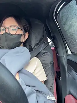 Linh 2004 online show from October 6, 5:57 am