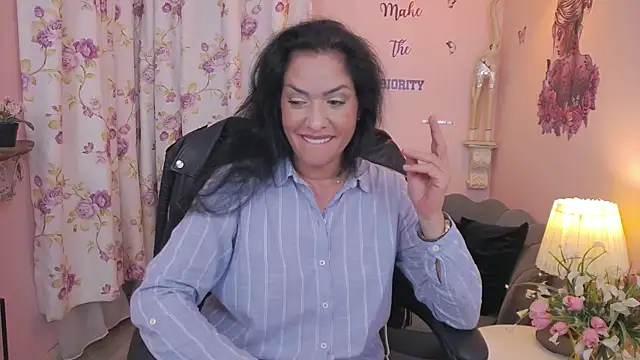 MyLovOne online show from October 24, 11:50 am