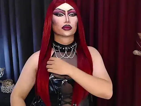 MadammeGiaX online show from May 12, 9:17 am