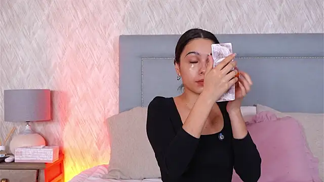 Sofy Bradd online show from October 11, 2:16 am