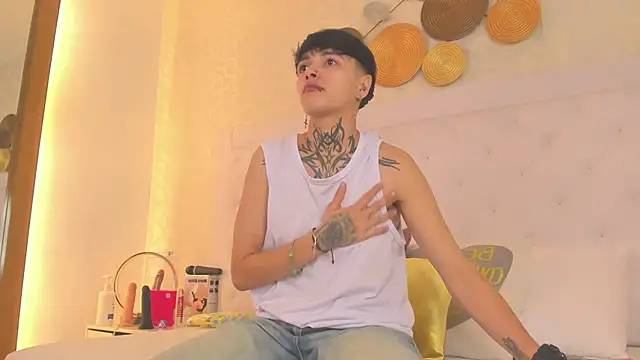 b3k afrodict online show from February 3, 12:32 pm