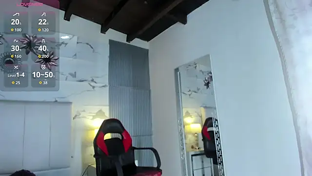 LilihtMature online show from November 27, 7:39 pm