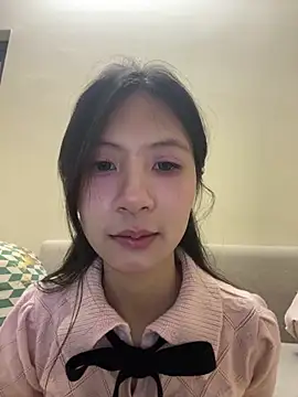 Lil-Gi online show from September 17, 3:43 pm