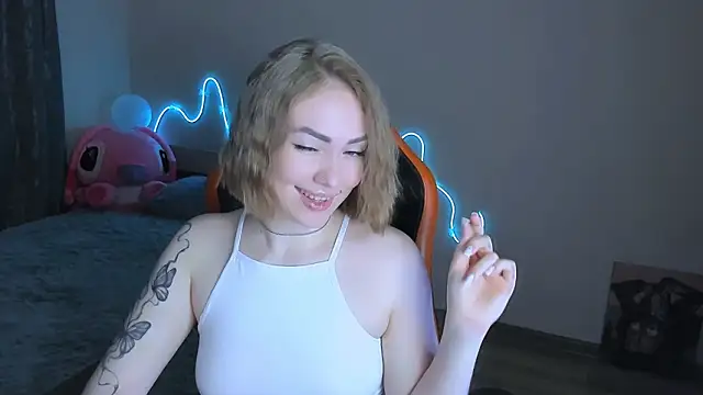 LaraKrein lk online show from March 10, 4:33 pm