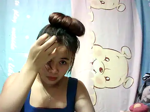 Katrina Summer online show from December 5, 6:42 pm