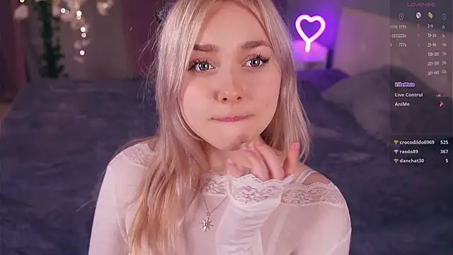 AccaCroyle online show from February 5, 6:44 pm