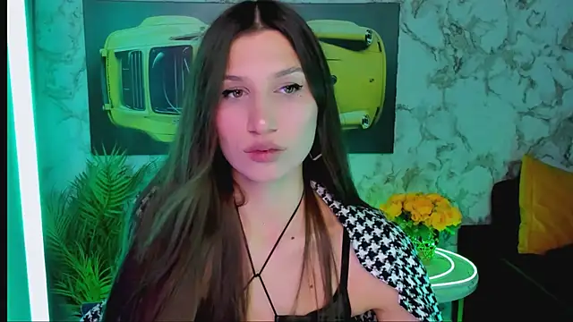 Mollyinyourmind online show from April 13, 9:59 pm