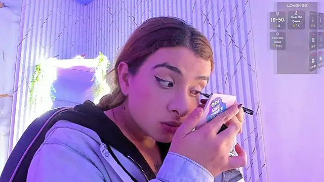 Naomy tay1 online show from March 26, 3:19 am