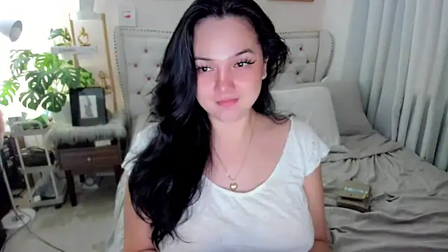 SweetHoney369 online show from September 26, 1:47 am